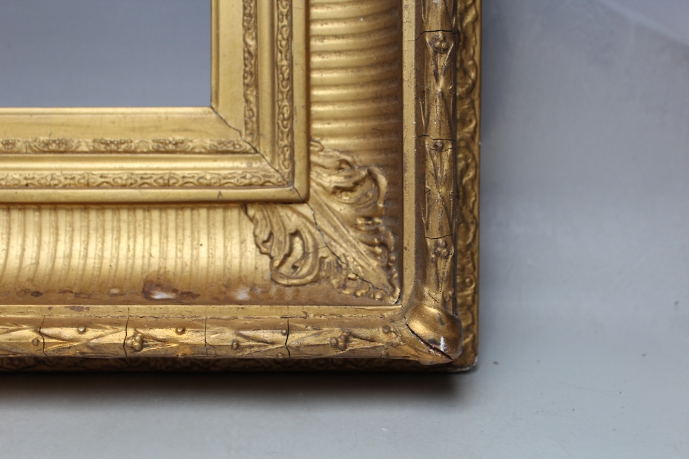 A 19TH CENTURY GOLD FRAME WITH ACANTHUS LEAF DESIGN TO OUTER EDGE, frame W 11 cm, rebate 37 x 28 cm - Image 4 of 7