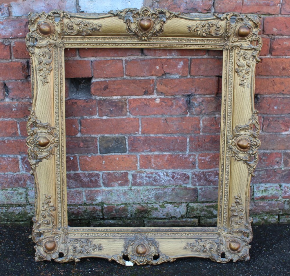 A 19TH CENTURY GOLD SWEPT FRAME, frame W 14 cm, rebate 71 x 61cm - Image 2 of 8