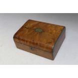 A WOODEN PLAYING CARDS BOX, W 16.75 cm