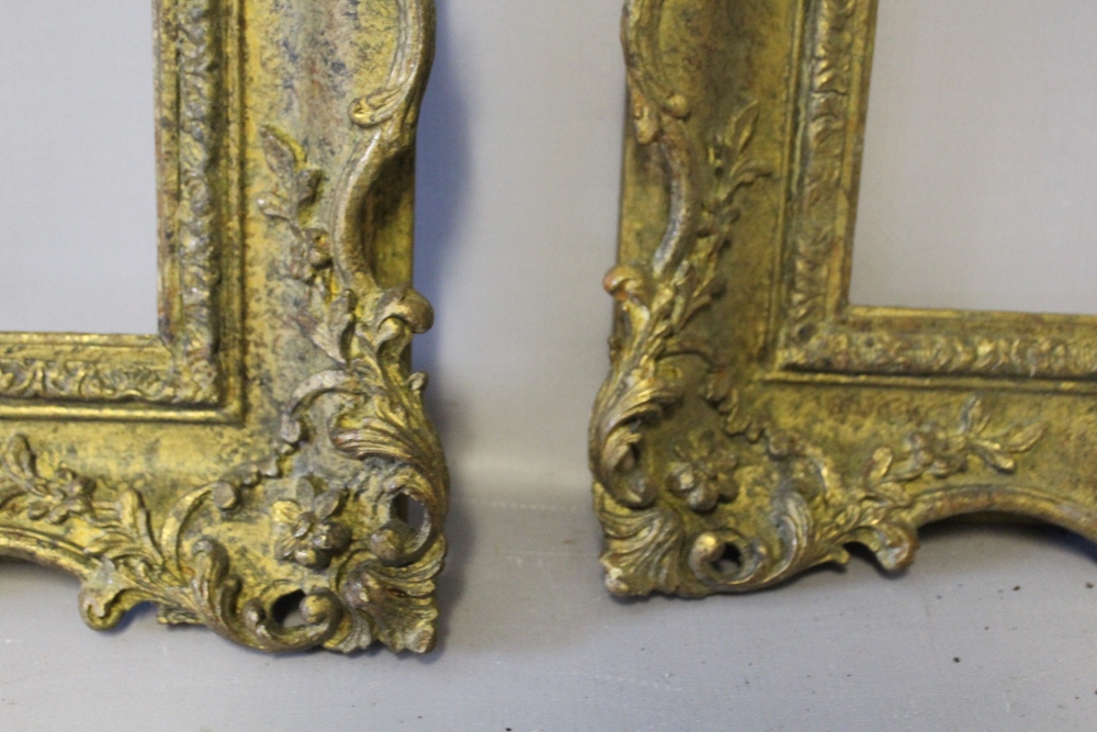 A PAIR OF TWENTIETH CENTURY SWEPT FRAMES, width of frame 8.5 cm, rebate 57 x 46 cm (2) - Image 6 of 8