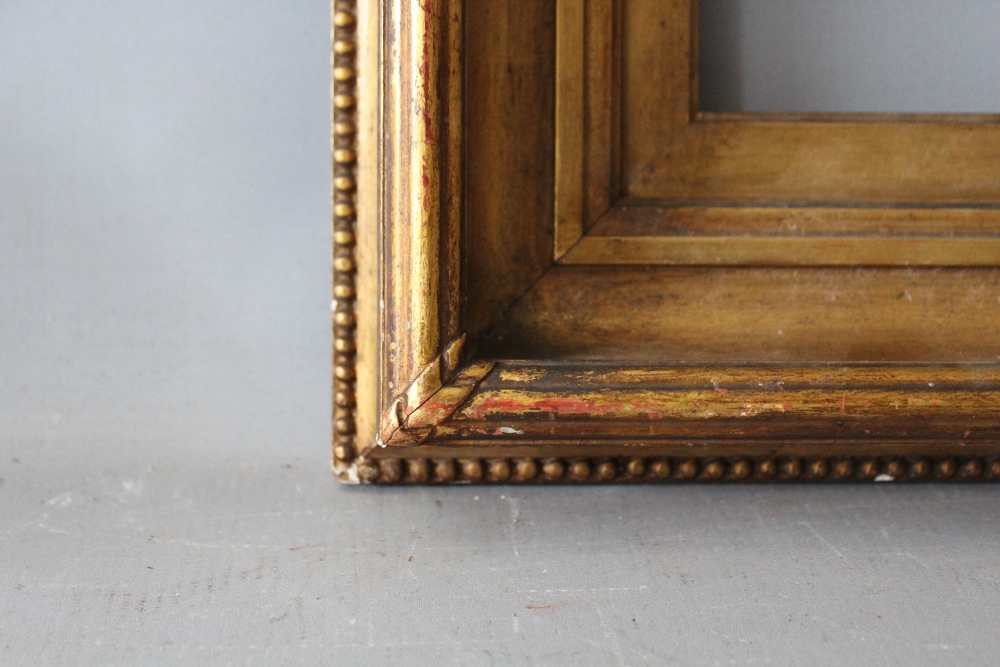 A 19TH CENTURY GOLD FRAME WITH GOLD SLIP, frame W 6.5 cm, slip rebate 21 x 26 cm, frame rebate 25 - Image 5 of 6