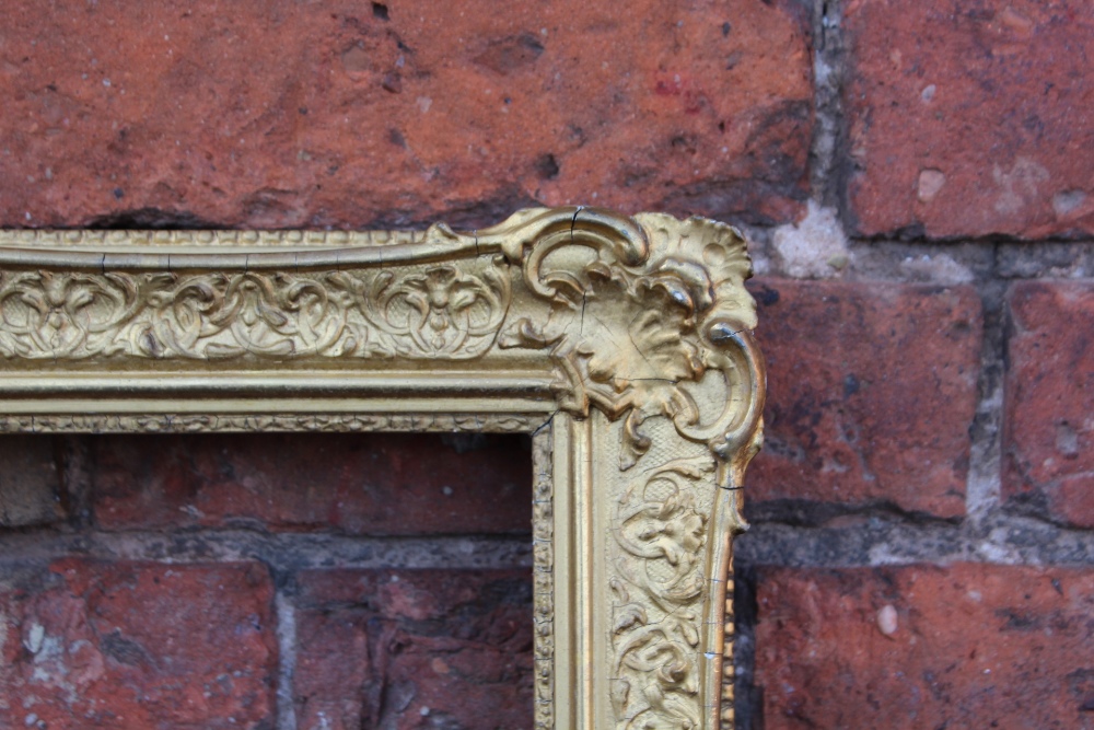 A 19TH CENTURY DECORATIVE GOLD FRAME WITH CORNER EMBELLISHMENTS, frame W 5.5 cm, rebate 54 x 44 cm - Image 3 of 6