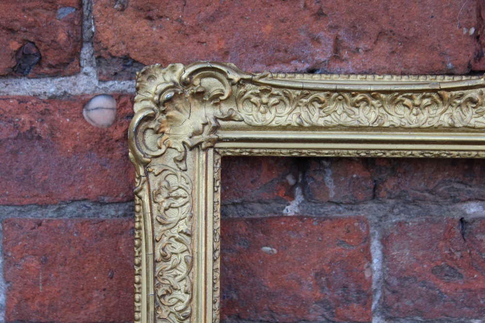 A 19TH CENTURY DECORATIVE GOLD FRAME WITH CORNER EMBELLISHMENTS, frame W 5.5 cm, rebate 54 x 44 cm - Image 2 of 6