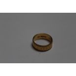 A HALLMARKED 22 CARAT GOLD WEDDING BAND, approx weight 5.8g, ring size N