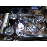 A TRAY OF METALWARE (TRAY NOT INCLUDED)