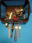 A QUANTITY OF ASSORTED WRIST WATCHES