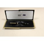 A BOXED VINTAGE MONT BLANC MEISTERTUCK 146 FOUNTAIN PEN WITH 14K GOLD NIB