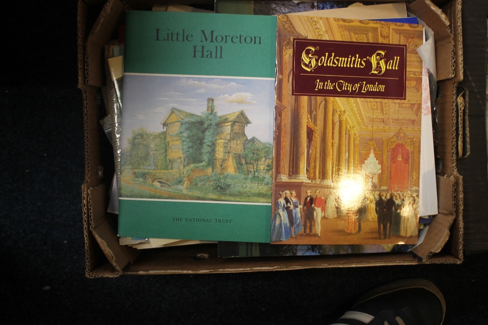 SIX BOXES OF COUNTRY HOUSE GUIDES, CASTLES, CATHEDRALS ETC. - Image 4 of 5