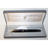 A PARKER SENIOR DUO FOLD FOUNTAIN PEN WITH 14KT GOLD NIB
