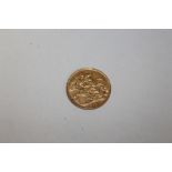 A 1907 GOLD SOVEREIGN COIN