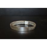 A SILVER ID BRACELET - APPROX WEIGHT 30.5G