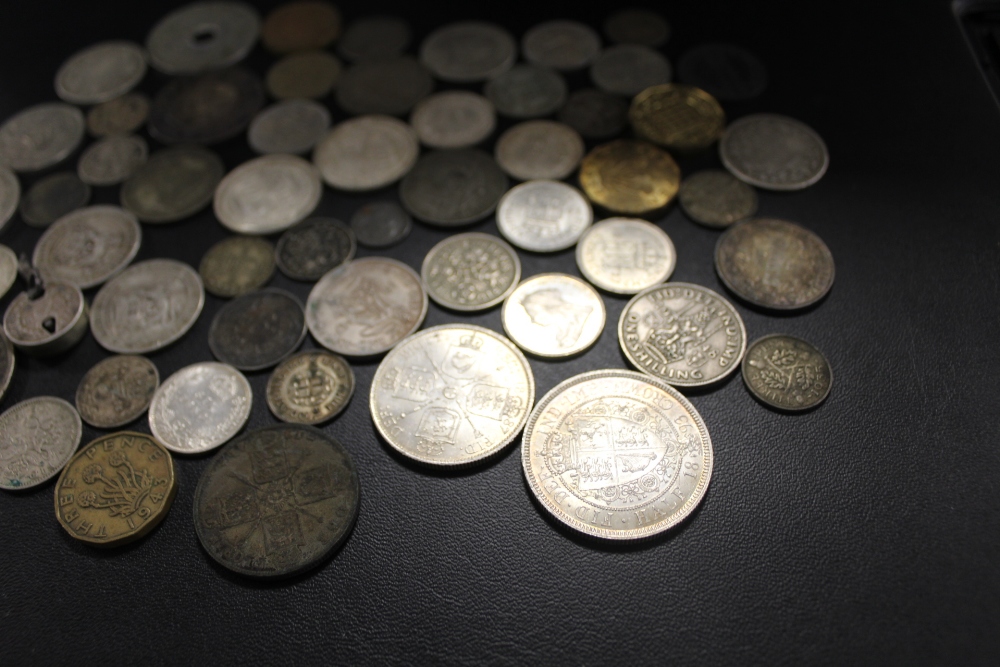 A QUANTITY OF MOSTLY ANTIQUE BRITISH AND WORLD COINS TO INCLUDE VICTORIAN SILVER EXAMPLES - Image 7 of 7