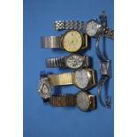 A QUANTITY OF LADIES AND GENTS WRISTWATCHES