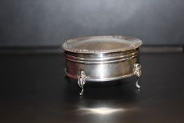 AN ANTIQUE HALLMARKED SILVER TRINKET BOX