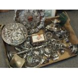 A TRAY OF METALWARE TO INCLUDE A SILVER PLATED CANDELABRA