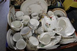 A TRAY OF ASSORTED CHINA TO INCLUDE A ROYAL ALBERT POINSETTIA TEAPOT, KENT CHINA ETC.
