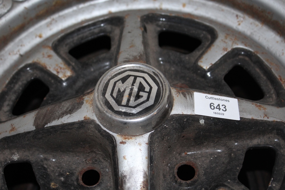 A SET OF FOUR MG WHEELS - Image 2 of 2