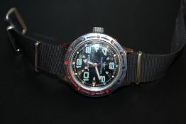 A VINTAGE RUSSIAN AUTOMATIC DIVERS WRISTWATCH