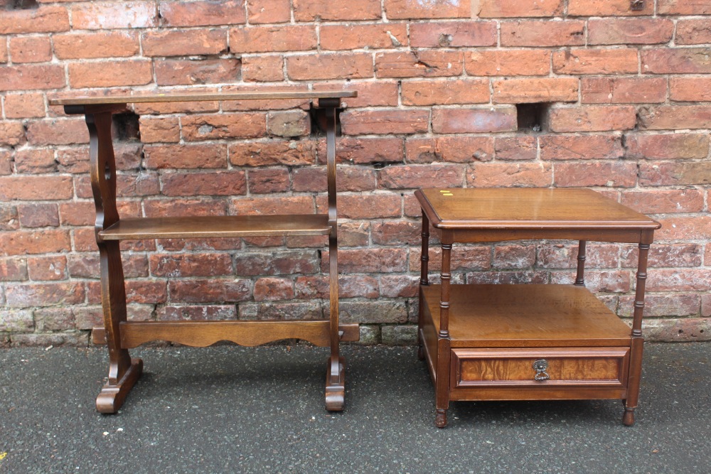 AN OAK TWO TIER HALL TABLE TOGETHER WITH A MAHOGANY TWO TIER LAMP TABLE (2) - Image 4 of 4