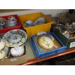 FOUR BOXED OF ASSORTED CHINA TO INCLUDE ORIENTAL EXAMPLES, BLUE AND WHITE ETC