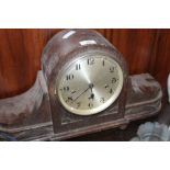 A LARGE OAK CASED NAPOLEON HAT MANTEL CLOCK W-54CM