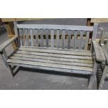 A WOODEN GARDEN BENCH W-160 CM