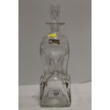 A NORWEGIAN MAGNOR CRYSTAL GLUG GLUG DECANTER H-29CM