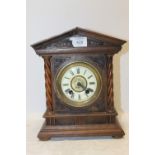 A VINTAGE CARVED OPEN MAHOGANY H.A.C 8 DAY MANTEL CLOCK - MISSING GLASS