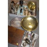 A BOX OF METALWARE TO INCLUDE AN ORIENTAL STYLE BRASS TAZZA, SILVER PLATED CANDLARBRA, SPELTER STYLE