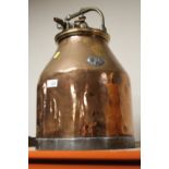 A VINTAGE COPPER MILKING BUCKET WITH LID OVERALL HEIGHT 48CM