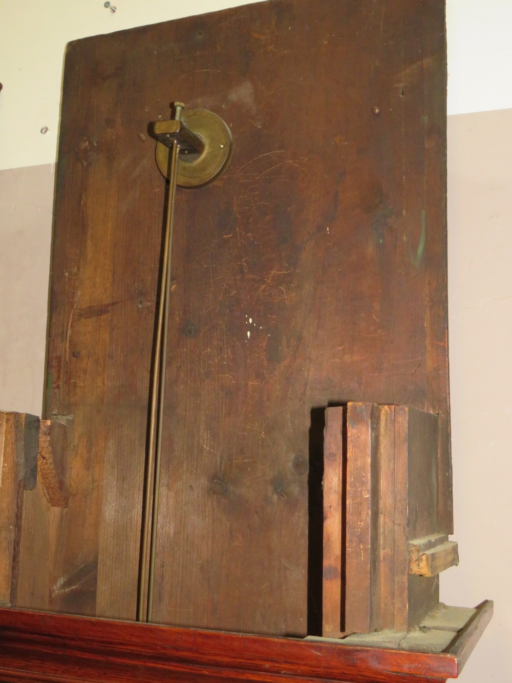 A 19TH CENTURY OAK AND MAHOGANY EIGHT DAY GRANDFATHER CLOCK BY A DUTTON OF HANLEN? PENDULUM AND - Image 8 of 9