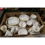A TRAY OF COLCLOUGH 8162 LEAF PATTERN CHINA