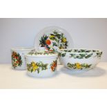 FOUR LARGE PORTMEIRION SUSAN WILLIAMS-ELLIS ORANGE AND LEMON TREE PATTERN CERAMICS TO INCLUDE A