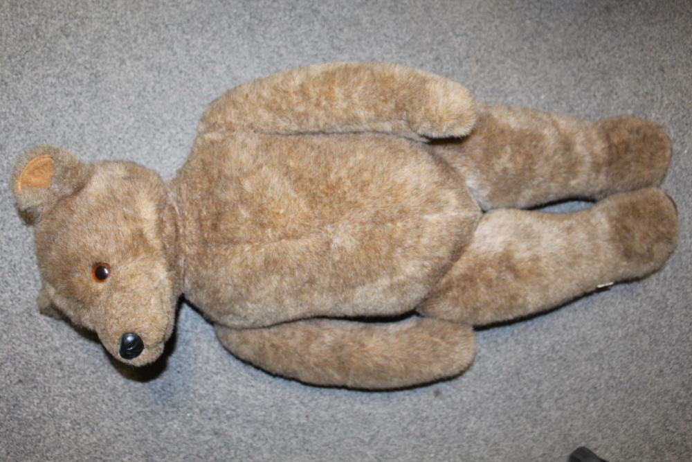 A VINTAGE JOINTED TEDDY BEAR MADE IN TIVERTON DEVON - Image 2 of 2