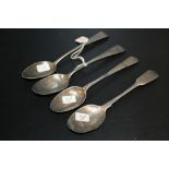 FOUR ASSORTED ANTIQUE HALLMARKED SILVER TEASPOONS TO INCLUDE GEORGIAN EXAMPLES APPROX WEIGHT - 51G