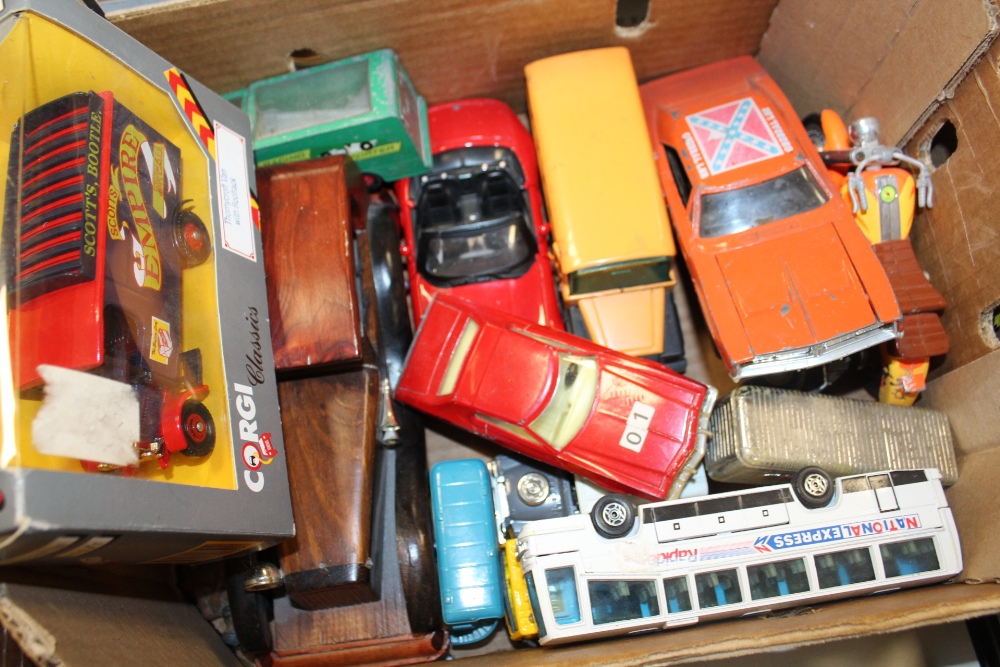 THREE BOXES OF DIE CAST AND TIN PLATE MODEL CARS TO INCLUDE CORGI, ERTL ETC - Image 3 of 3