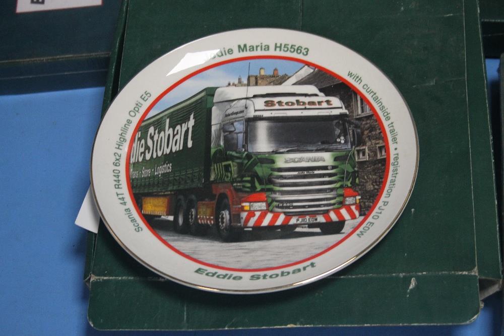 A COLLECTION OF EDDIE STOBART WAGONS AND EDDIE STOBART COLLECTORS PLATES - Image 2 of 4