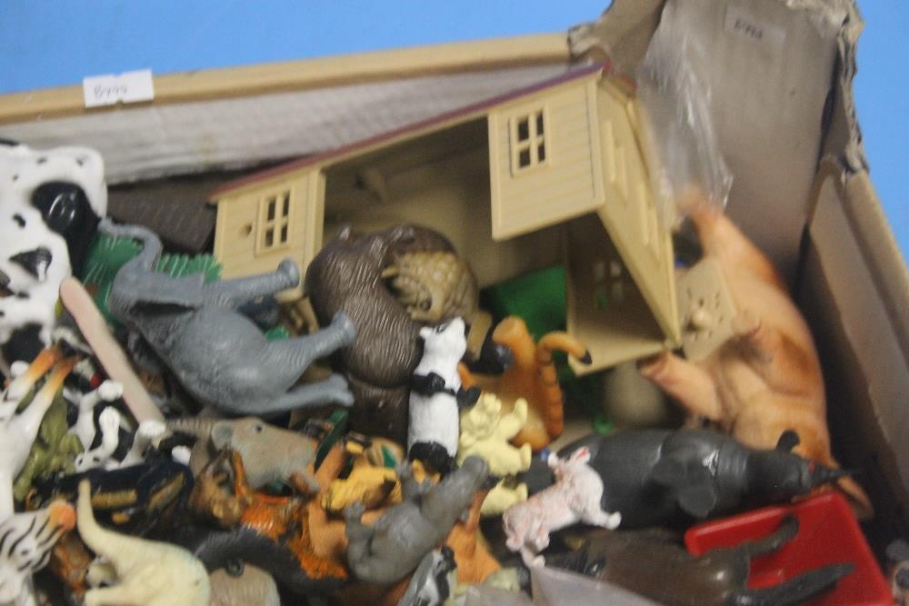 A QUANTITY OF PLASTIC FARM ANIMALS, BUILDINGS ETC - Image 2 of 4