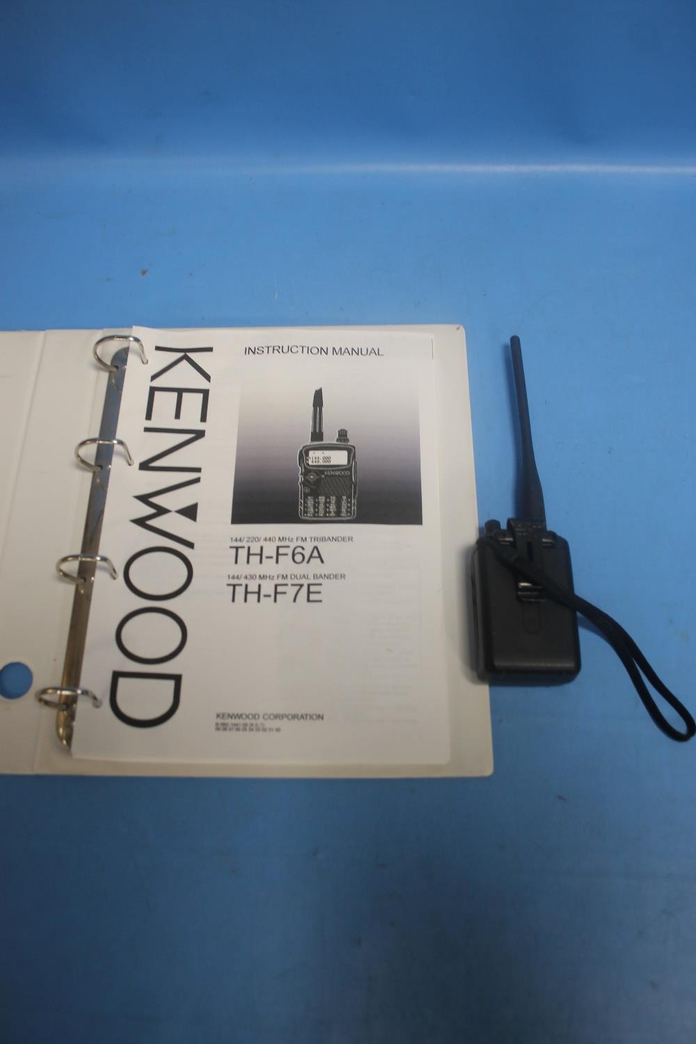 A KENWOOD WALKIE TALKIE THF6A TRI BANDER THF7E DUAL BANDER WITH INSTRUCTION BOOK - Image 2 of 2