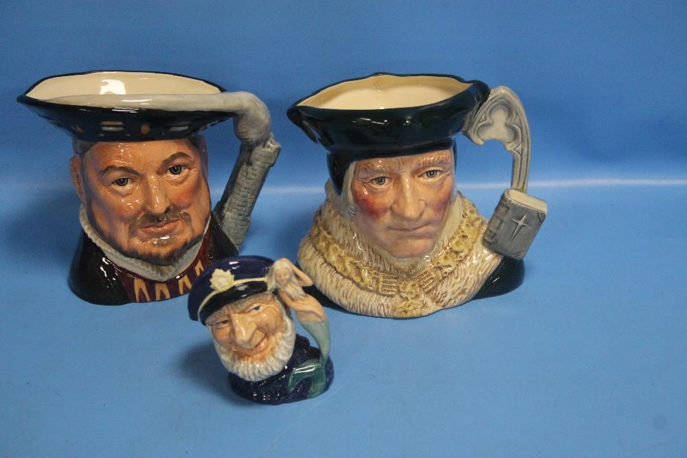 THREE ROYAL DOULTON CHARACTER JUGS TO INCLUDE SIR THOMAS MORE, HENRY VIII, AND OLD SALT