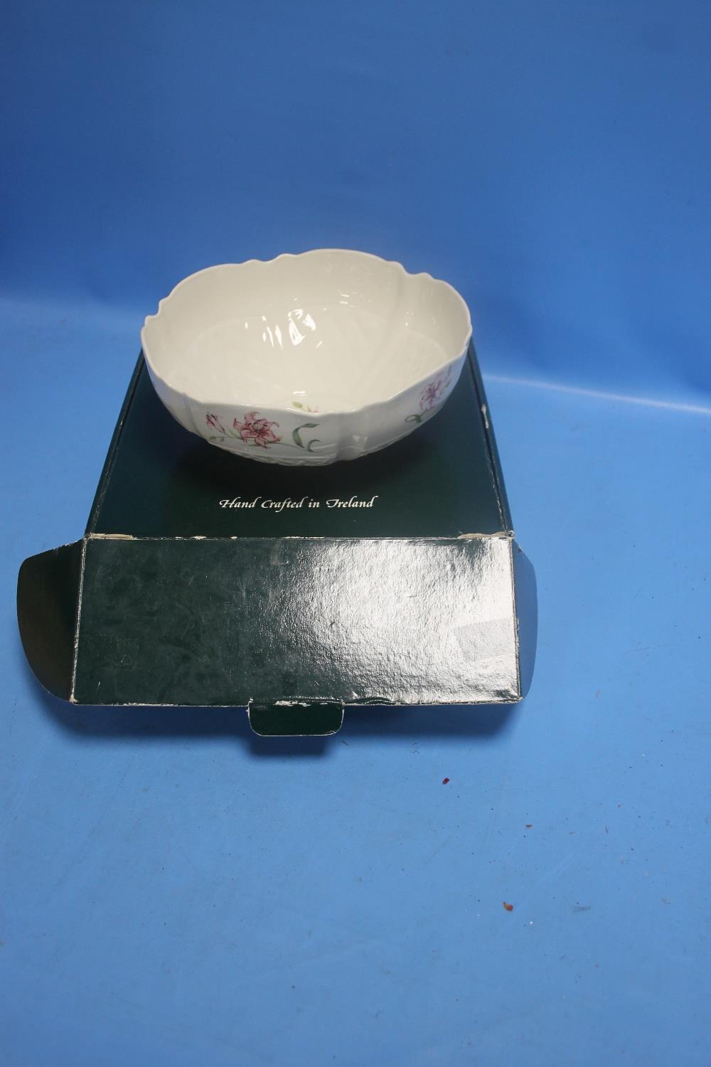 A BOXED BELLEEK FINE PARIAN CHINA BOWL WITH GREEN MARK TO BASE