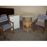 FIVE ITEMS TO INCLUDE A ROUND KITCHEN TABLE, 2 FOLDING CHAIRS, A WICKER SIDE TABLE AND A SMALL