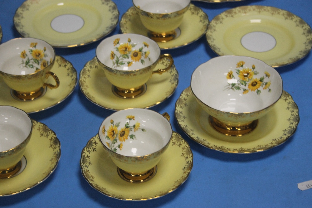 A YELLOW PATTERNED TEA SET - Image 2 of 3