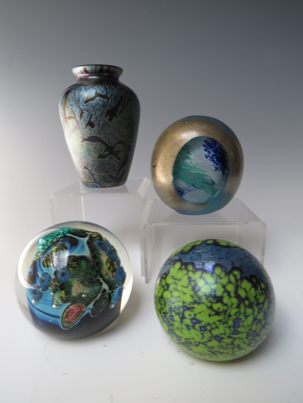 FOUR ITEMS OF IRIDESCENT LUSTRE STUDIO GLASSWARE, to include an Okra paperweight, and a signed Royal