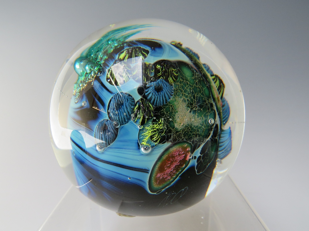 FOUR ITEMS OF IRIDESCENT LUSTRE STUDIO GLASSWARE, to include an Okra paperweight, and a signed Royal - Image 4 of 7