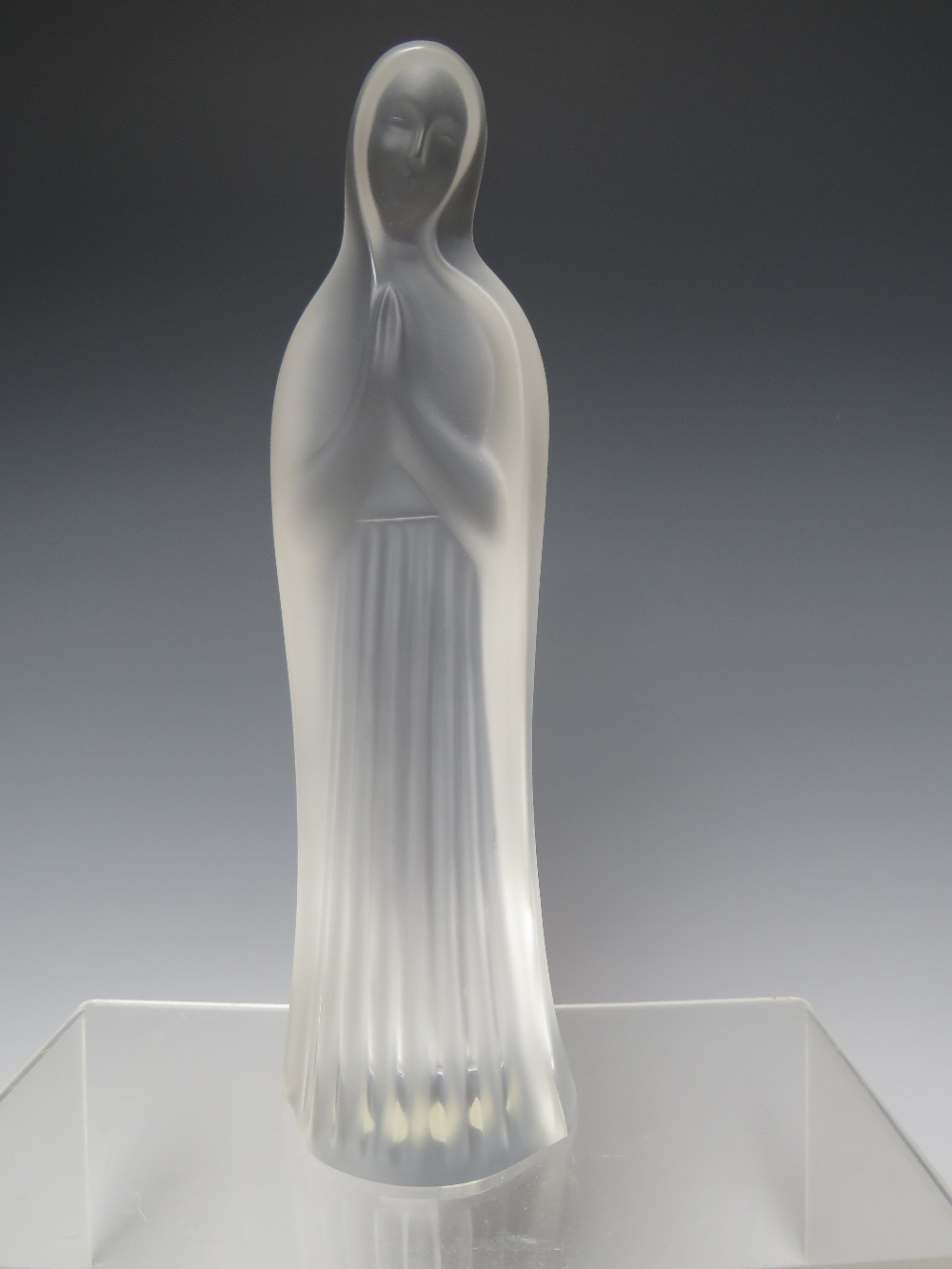 RENÉ LALIQUE (1860-1945). CRYSTAL FROSTED GLASS FIGURE OF THE VIRGIN MARY, with hands clasped