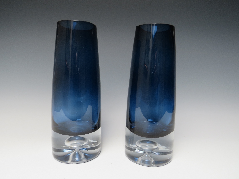 A PAIR OF FINNISH BLUE AND CLEAR BLOWN BUBBLE BASE STUDIO GLASS VASES, of tapered cylindrical