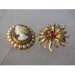 A VINTAGE SEED PEARL AND GEMSET SUNBURST GOLD BROOCH, indistinct carat mark to clasp, W 4 cm,