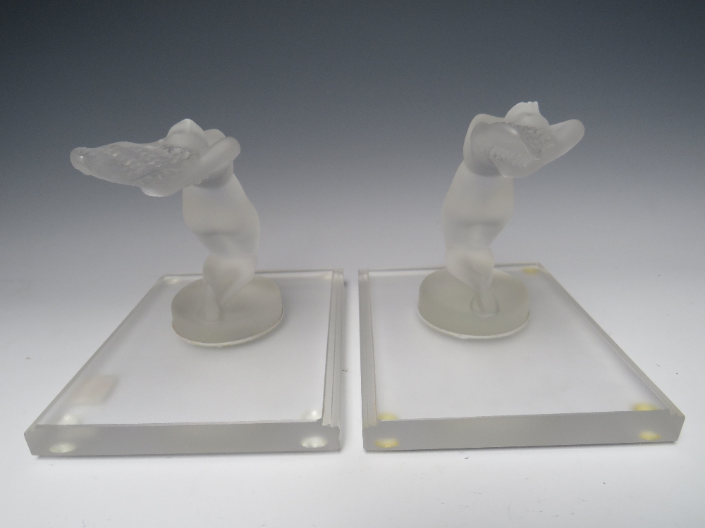 RENÉ LALIQUE (1860-1945). A PAIR OF CRYSTAL FROSTED GLASS 'CHRYSIS' NUDE FEMALE FIGURAL BOOKENDS, - Image 3 of 5