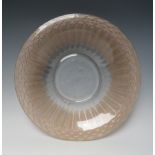 RENÉ LALIQUE (1860-1945). AN EARLY 20TH CENTURY JAFFA PATTERN CLEAR AND SEPIA GLASS BOWL, engraved